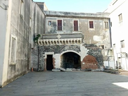 Palazzo Platamone