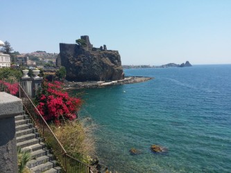 Acicastello