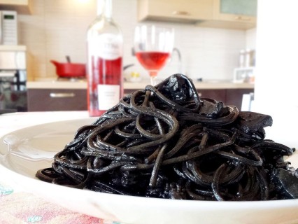 A pasta co niuru de sicci