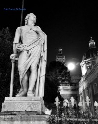 Notte in Piazza Duomo