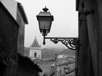 Maletto - scorcio del campanile