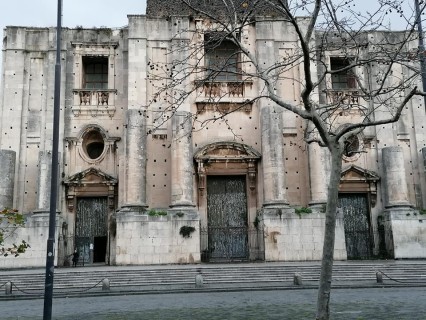 Chiesa di San Nicolò l'Arena: il restauro dei tre grandi portoni